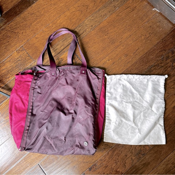 lululemon athletica Bags Lululemon Gym Bag Poshmark